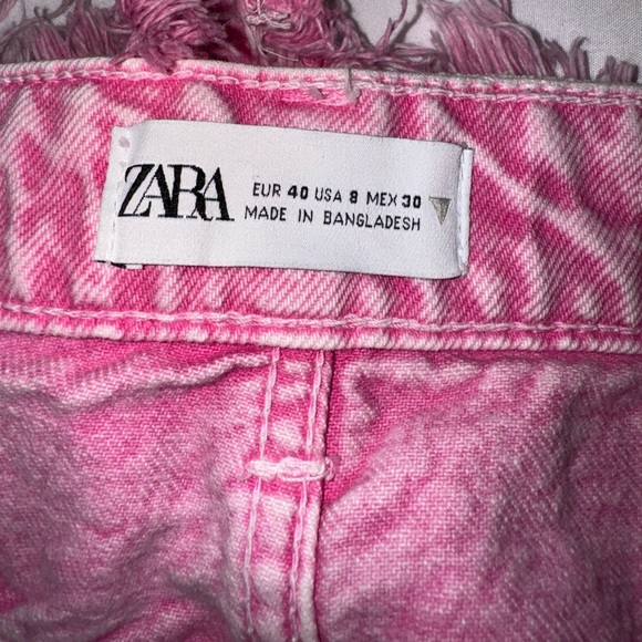 Zara Pink demin shorts - Picture 2 of 4